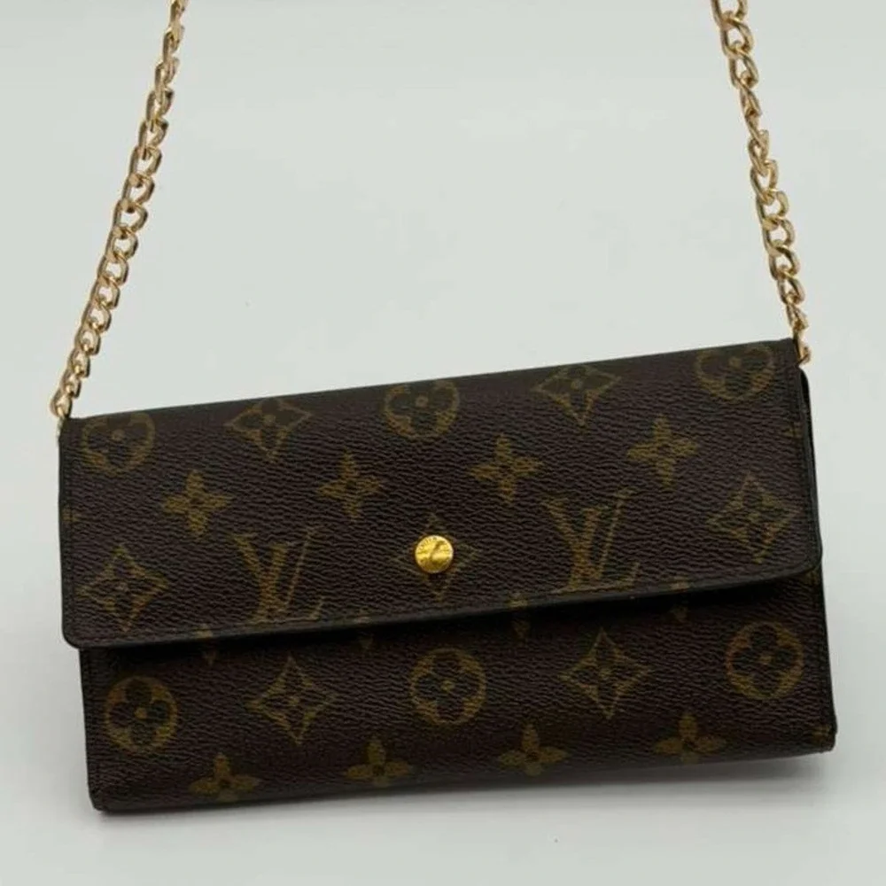 Authentic Louis Vuitton Brown Monogram Wallet‎